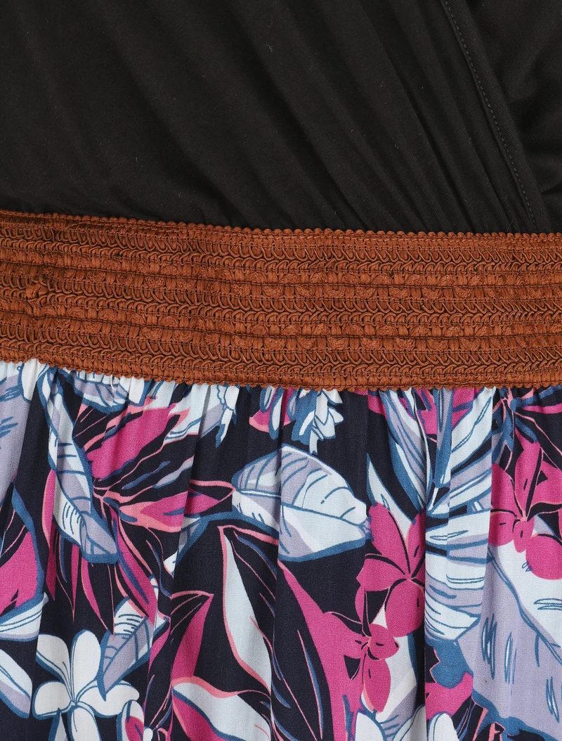 Robe élastiquée à jupe imprimé fleuri - Rose