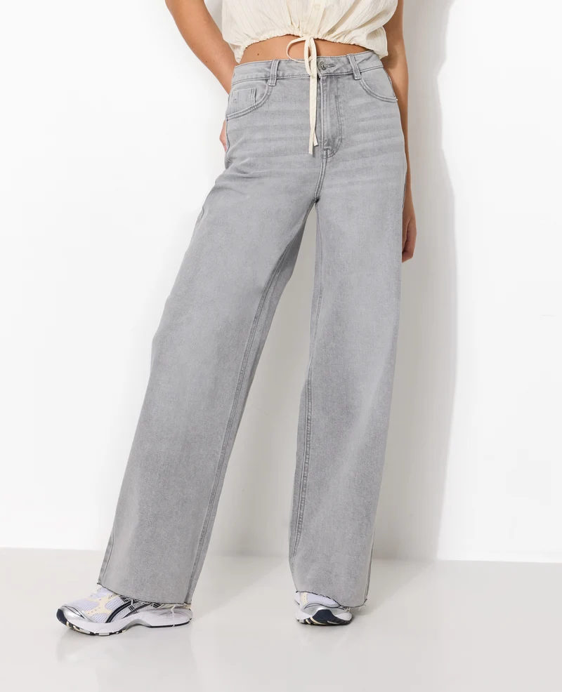 J71-1 / Jean wide taille haute avec bas coupés