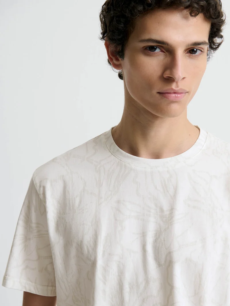 T-shirt col rond fleuri