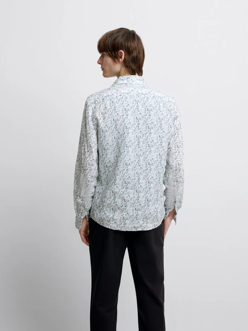 Chemise slim en lin fleurie