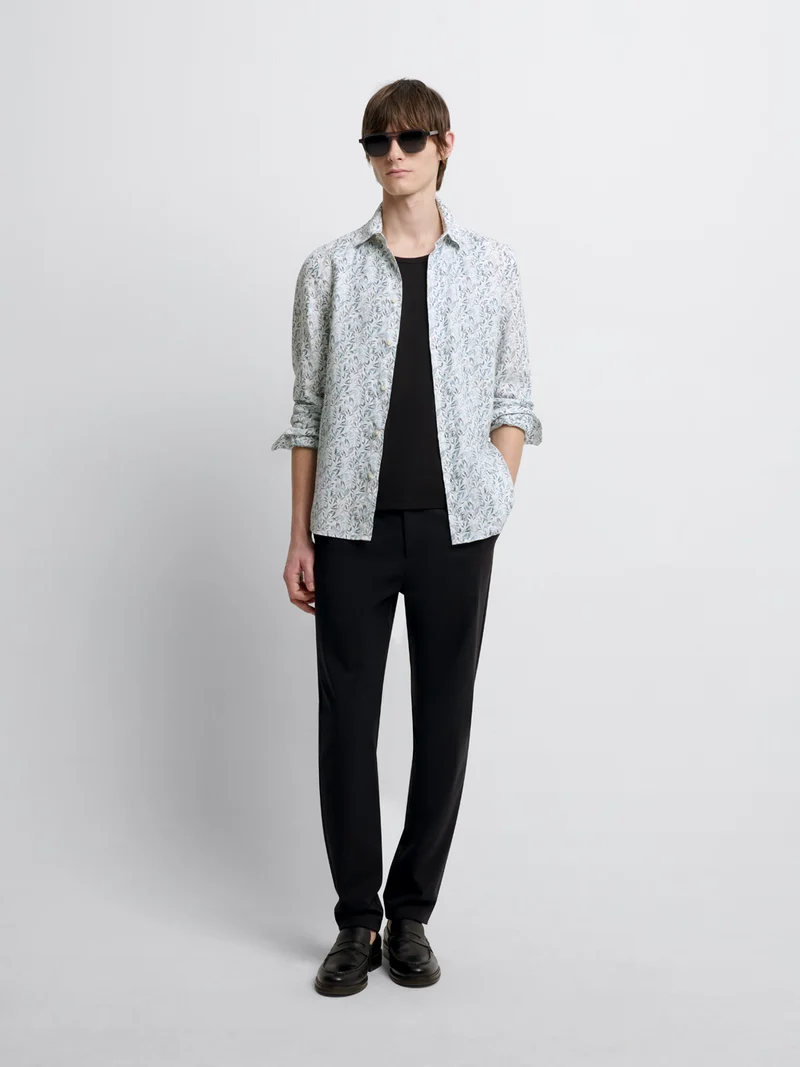 Chemise slim en lin fleurie