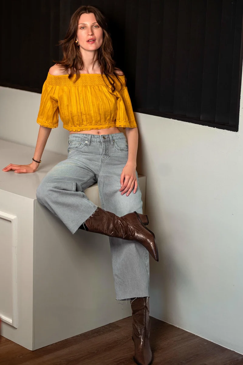 Omar|100% Cotton Cropped Off-Shoulder Top