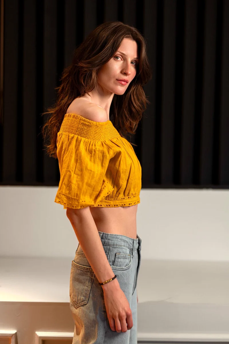 Omar|100% Cotton Cropped Off-Shoulder Top