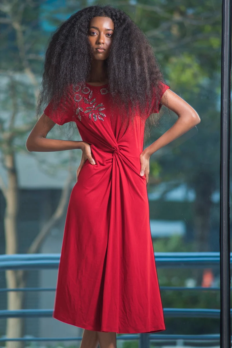 Roz|Viscose Stretch Twisted Waist Dress