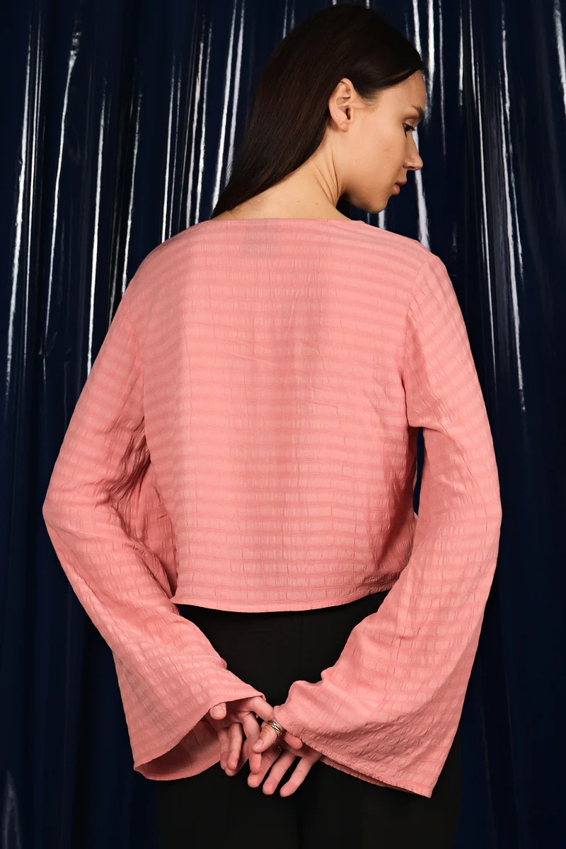 Sugar|100% Viscose Textured Front Tie-Up Blouse