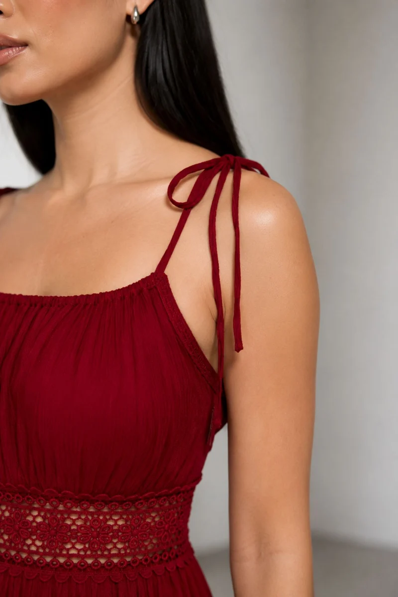 Sefina|100% Viscose Dress With Intricate Contrast Embroidery
