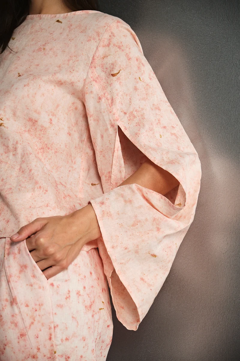 Kanchan|Linen Slit Sleeve Top