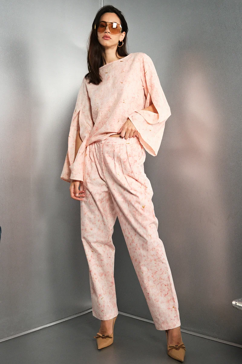 Kanchan|Linen Slit Sleeve Top