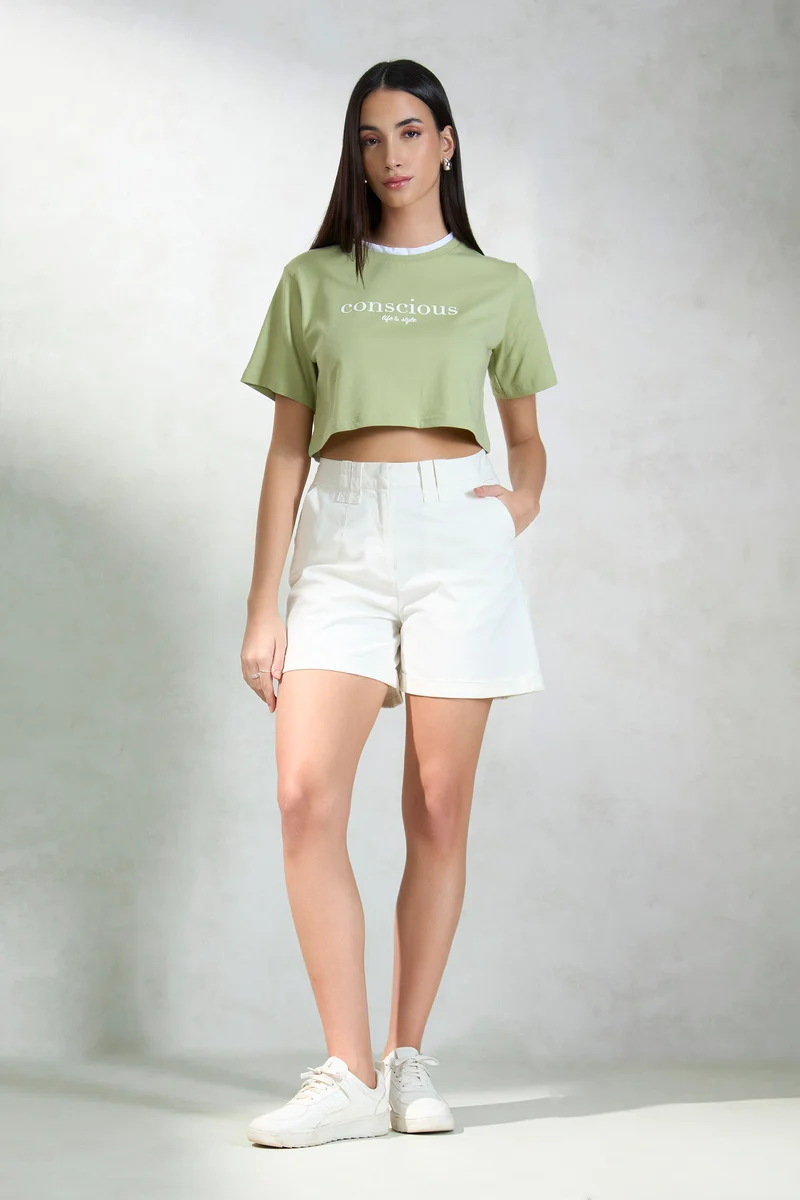 Rogue|100% Cotton Contrast Neck Crop Graphic Tee