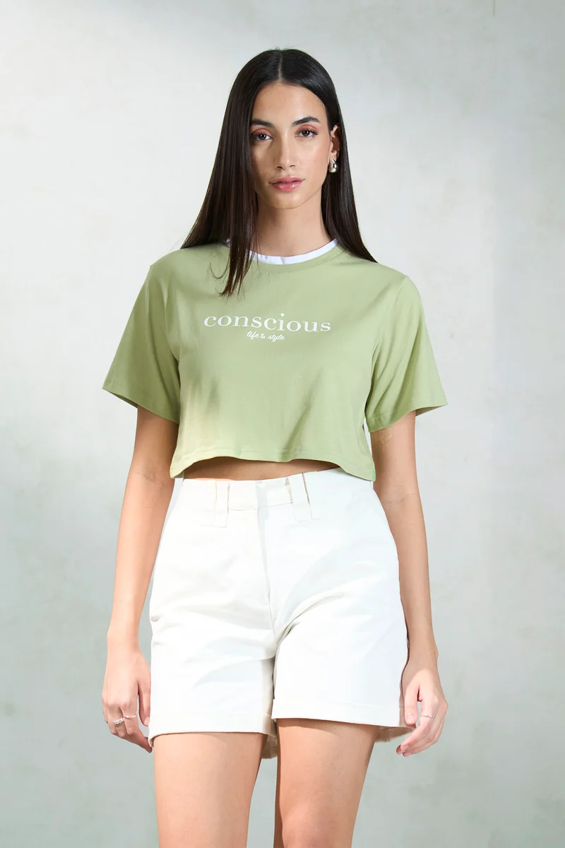 Rogue|100% Cotton Contrast Neck Crop Graphic Tee