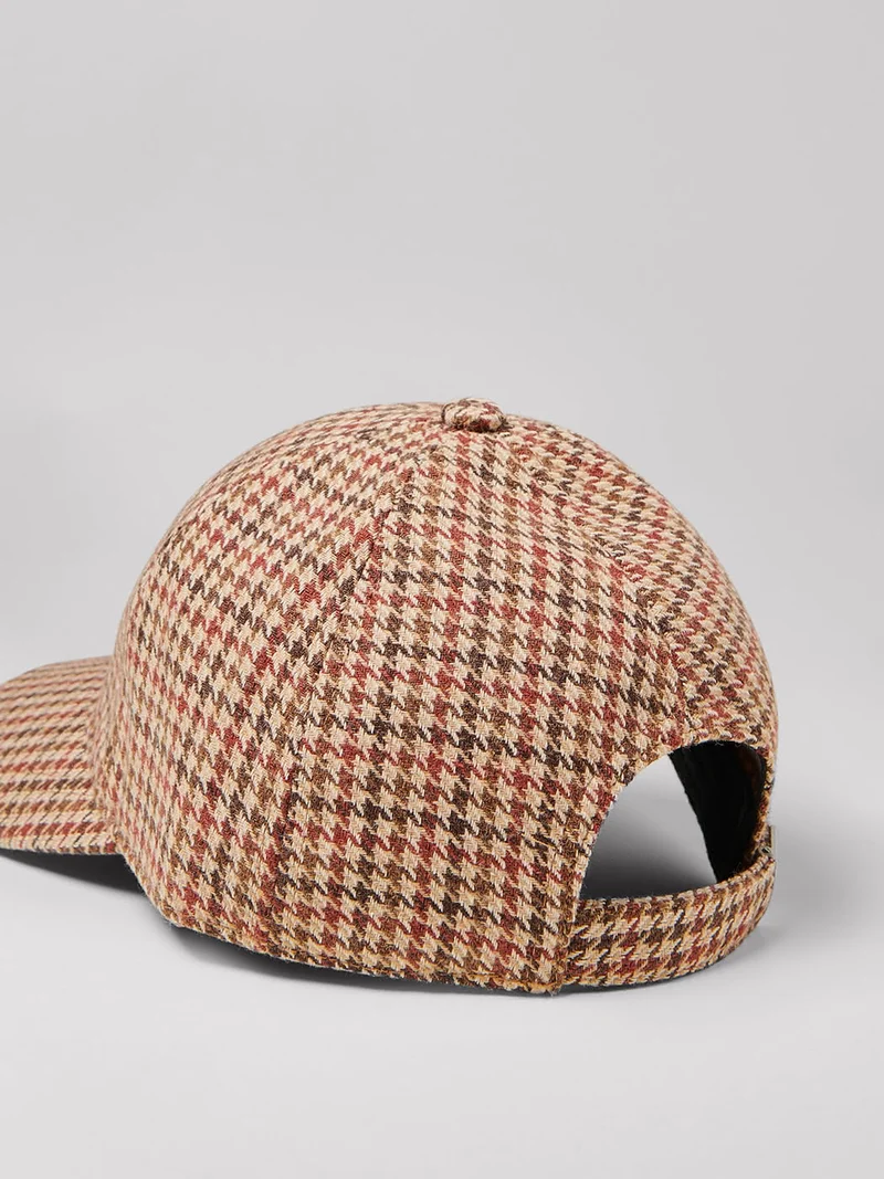 Casquette baseball à carreaux