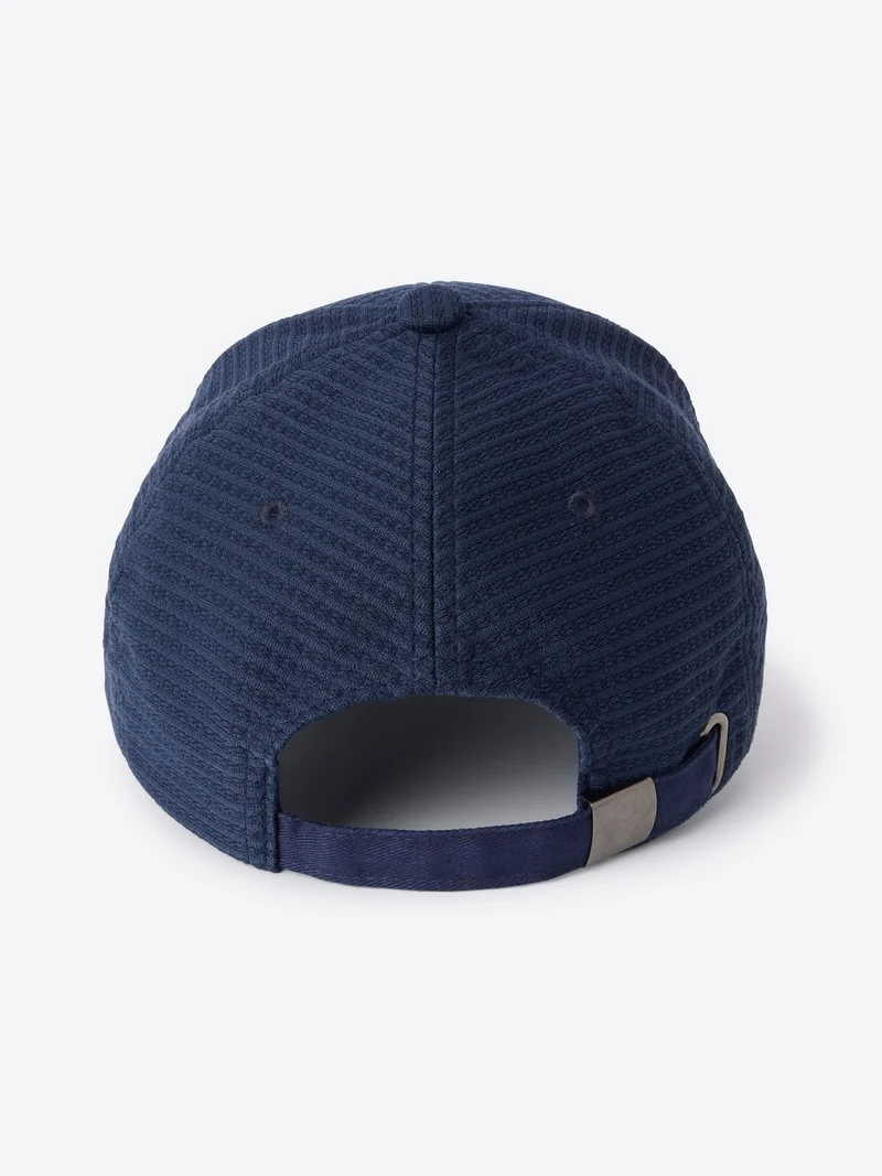 Casquette baseball gauffrée