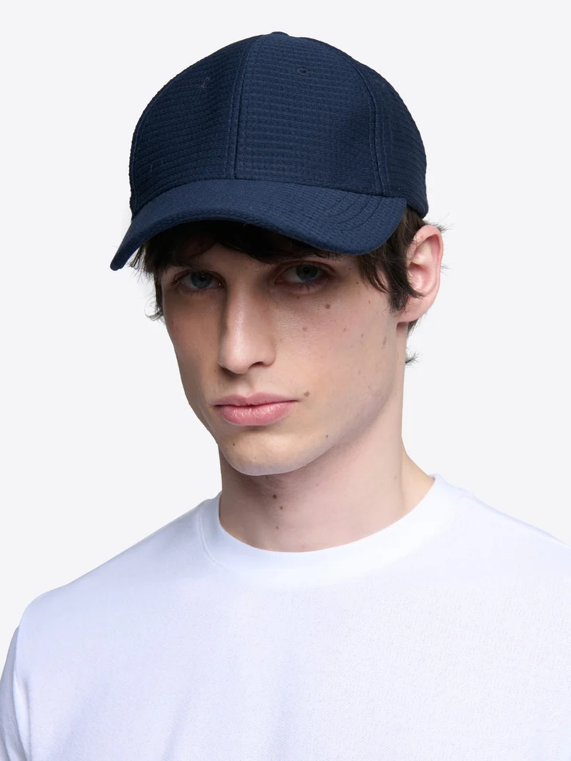 Casquette baseball gauffrée
