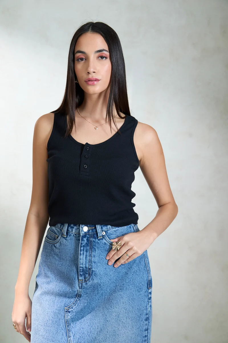 Vixen|100% Cotton Black Sleeveless Scoopneck Top