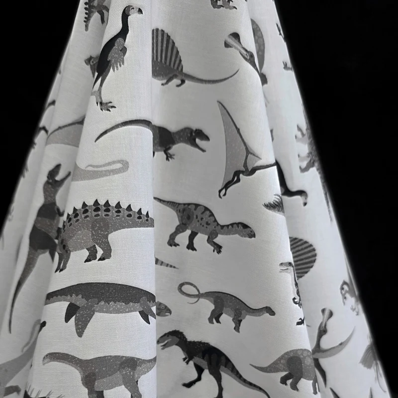 100% Coton | Alphabetosaurus | Gris | Robert Kaufman