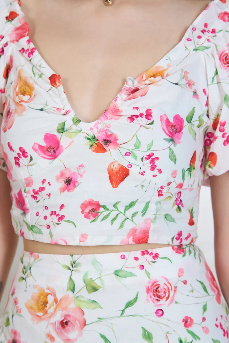 Kaira Top|100% Cotton Puff Sleeve Floral Crop Top