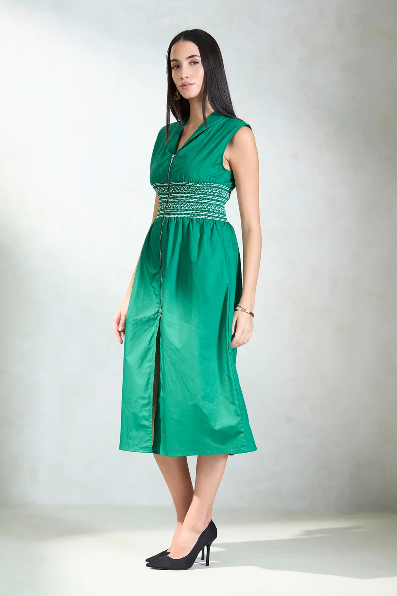 Gazelle|100% Cotton Waist Smocked Midi Dress