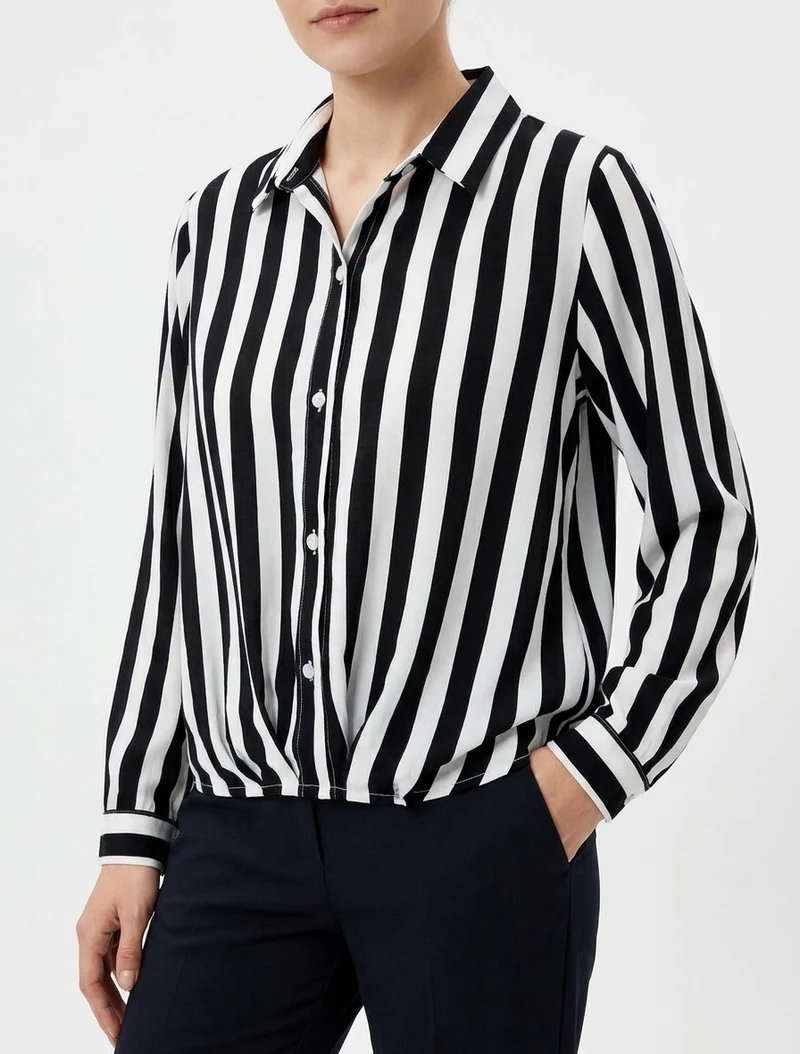 Blouse style chemise à rayures - Noir