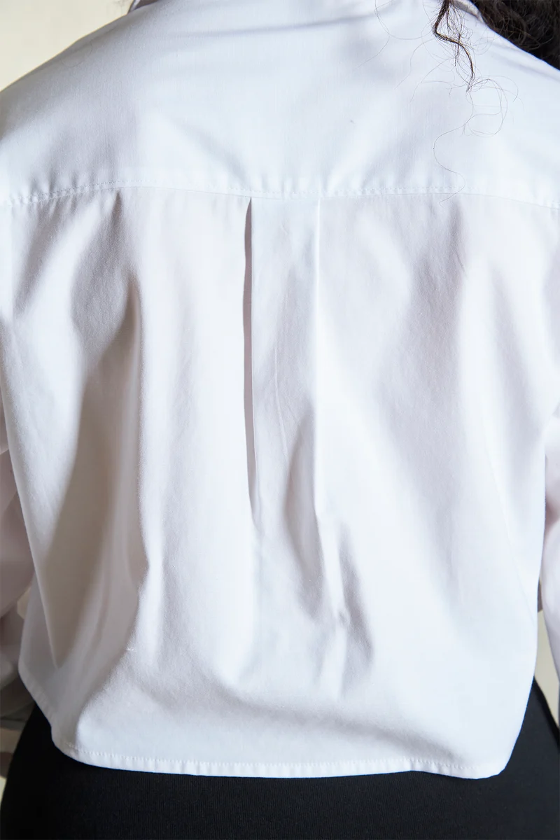 Joana|100% Cotton Crop Shirt With Cargo Pockets