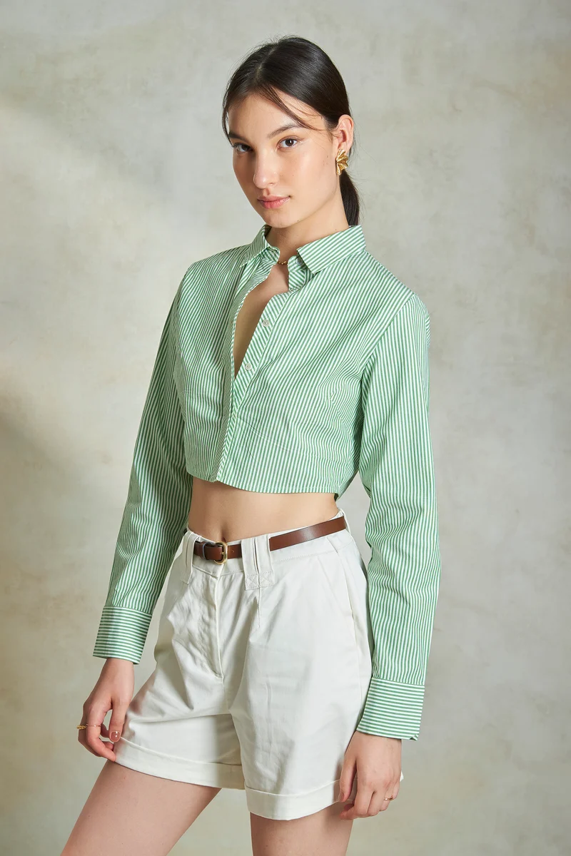 Marisa|100% Cotton Curved Hem Cropped Shirt