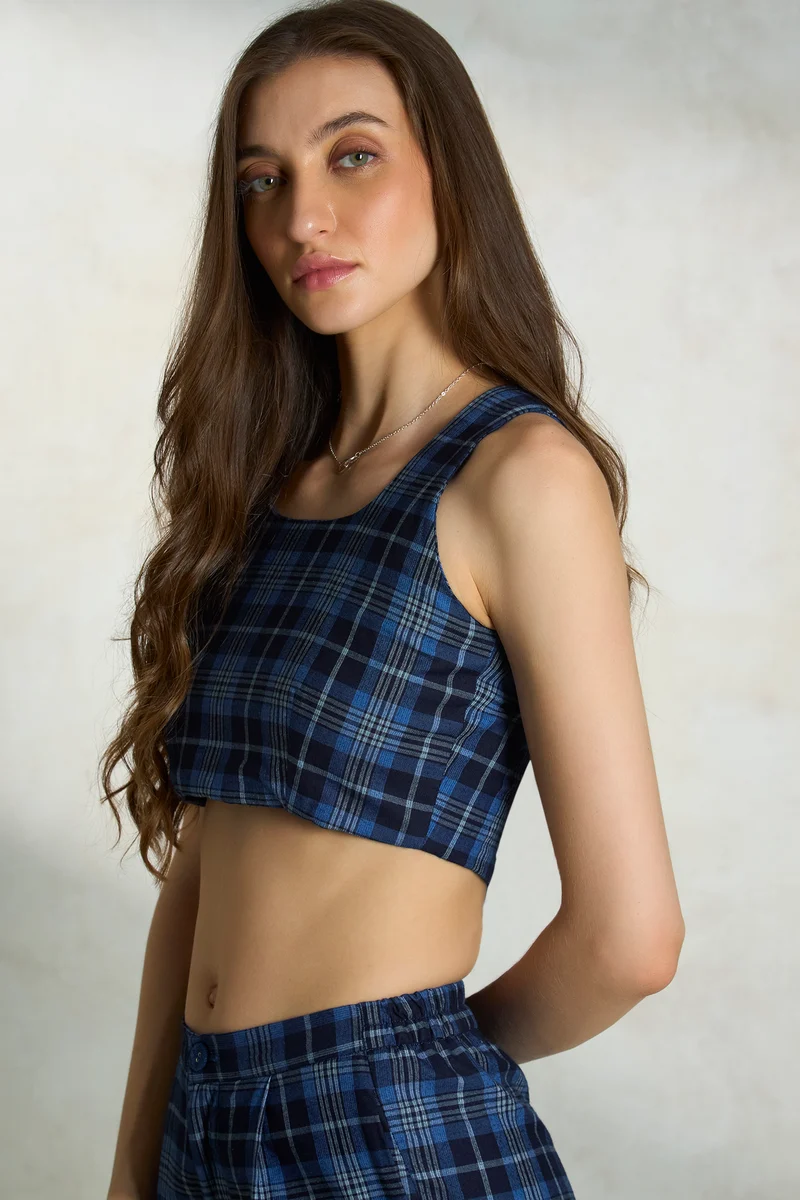 Lucy Top|100% Cotton Fitted Back Tieup Crop Top
