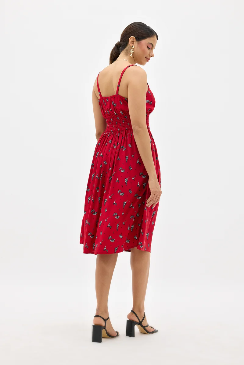 Amelia|100% Viscose Floral Print Smocked Midi Dress