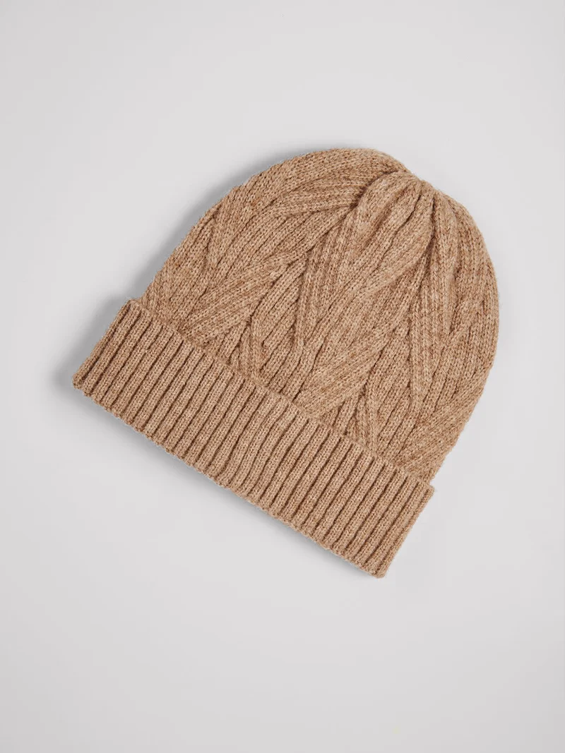 Bonnet uni torsadé