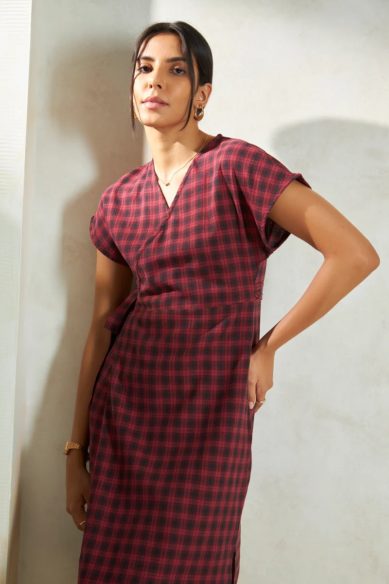 Amira|100% Cotton Red Checked Wrap Midi Dress