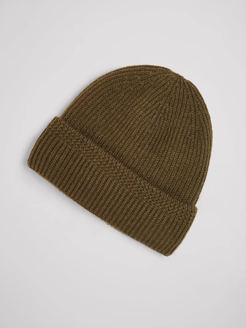 Bonnet en maille côtelé