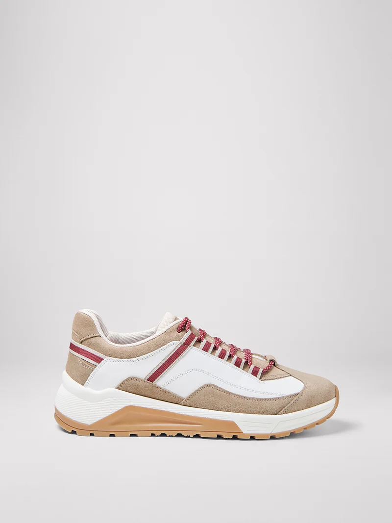 Baskets en cuir