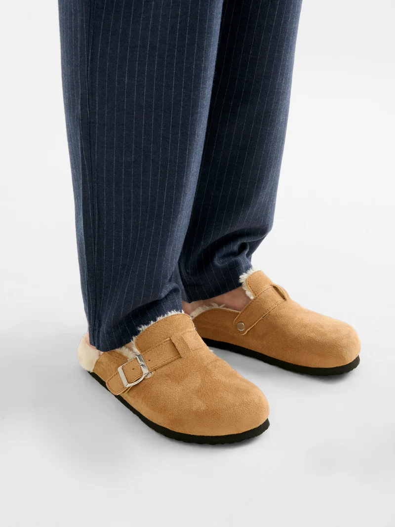 Chaussons sabots suédé intérieur fourré