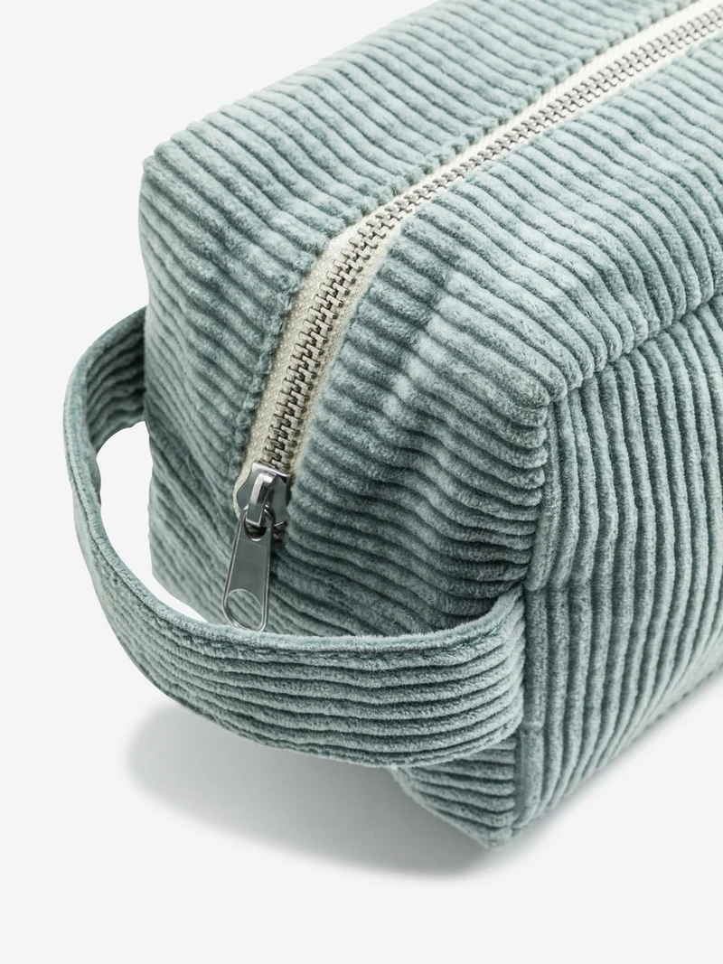 Trousse de toilette en velours