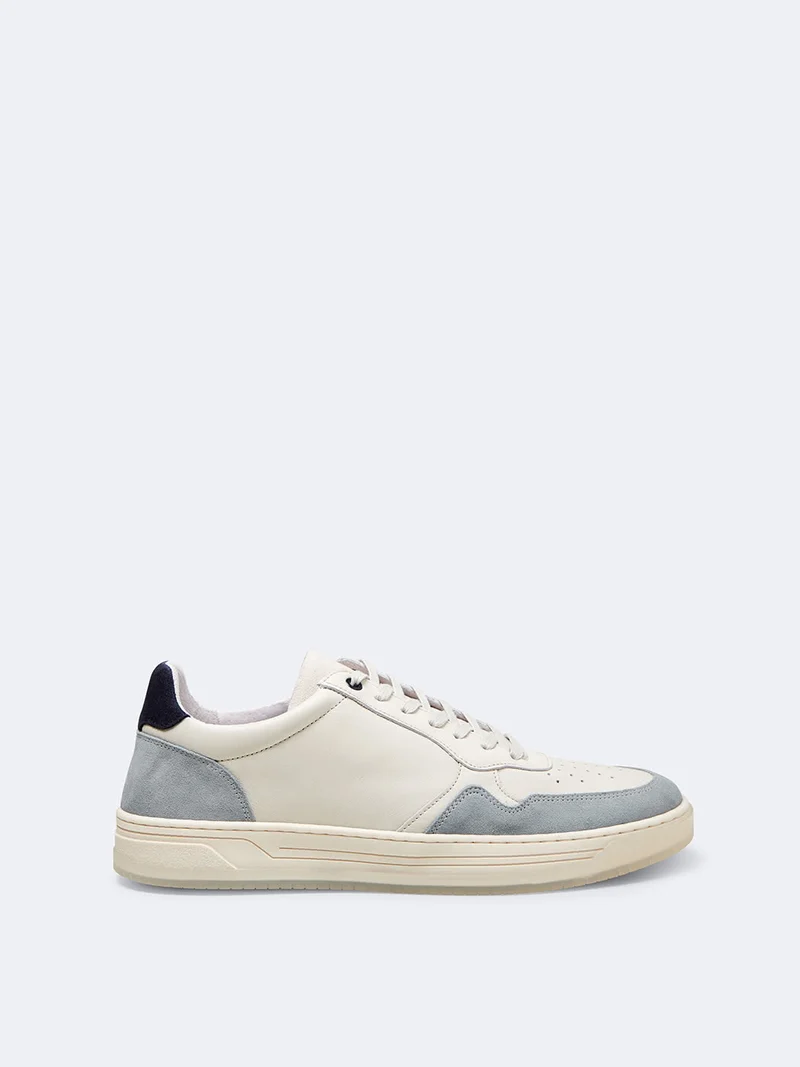 Baskets en cuir