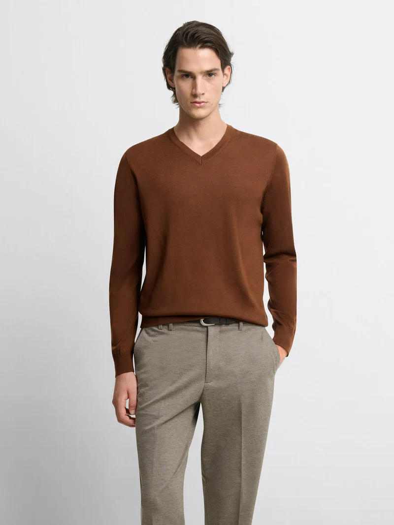 Pull col V en laine Mérinos
