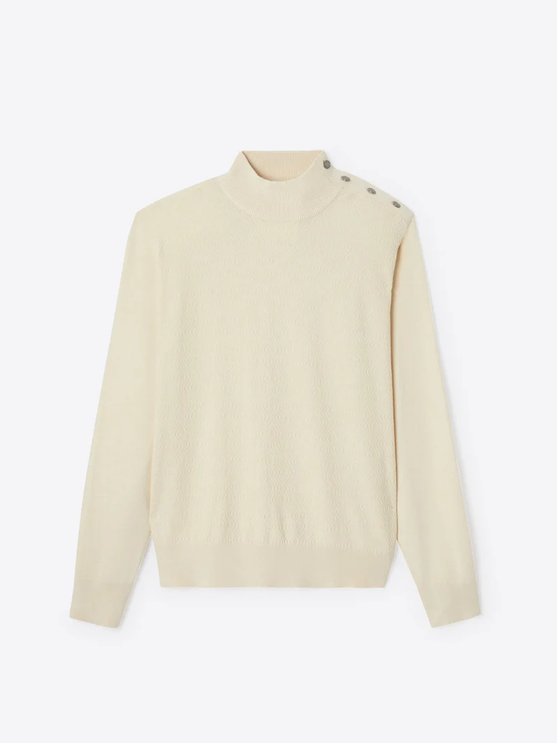 Pull col cheminée épaule boutonnée