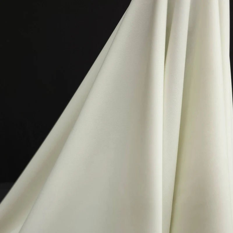 Carvico Vita | Tissu Haut de Gamme pour Maillots de Bain & Vêtements de Sport