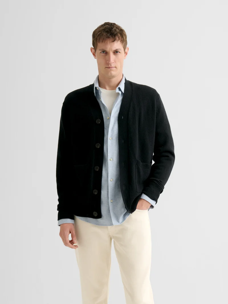 Cardigan boutonné en laine et cachemire