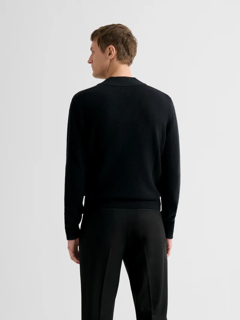 Pull col V en laine et cachemire