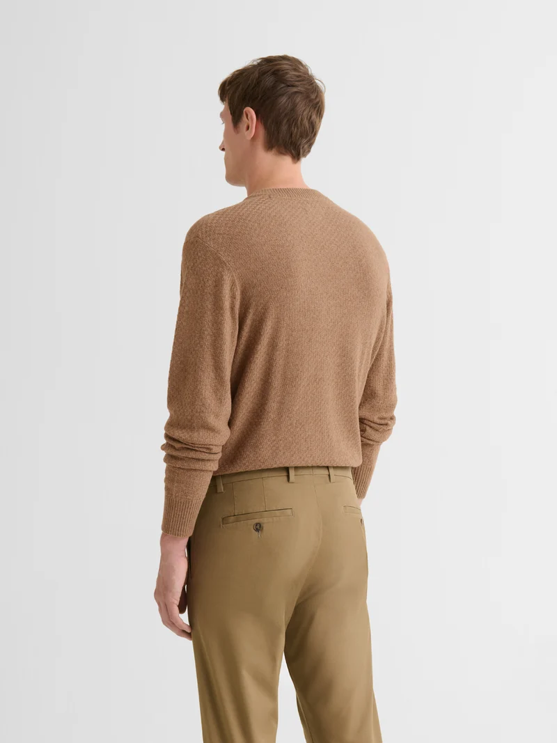 Pull col V effet damier