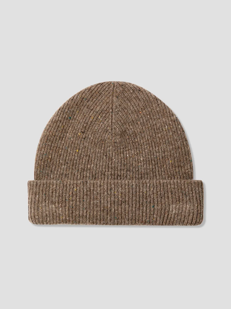 Bonnet en laine mouchetée