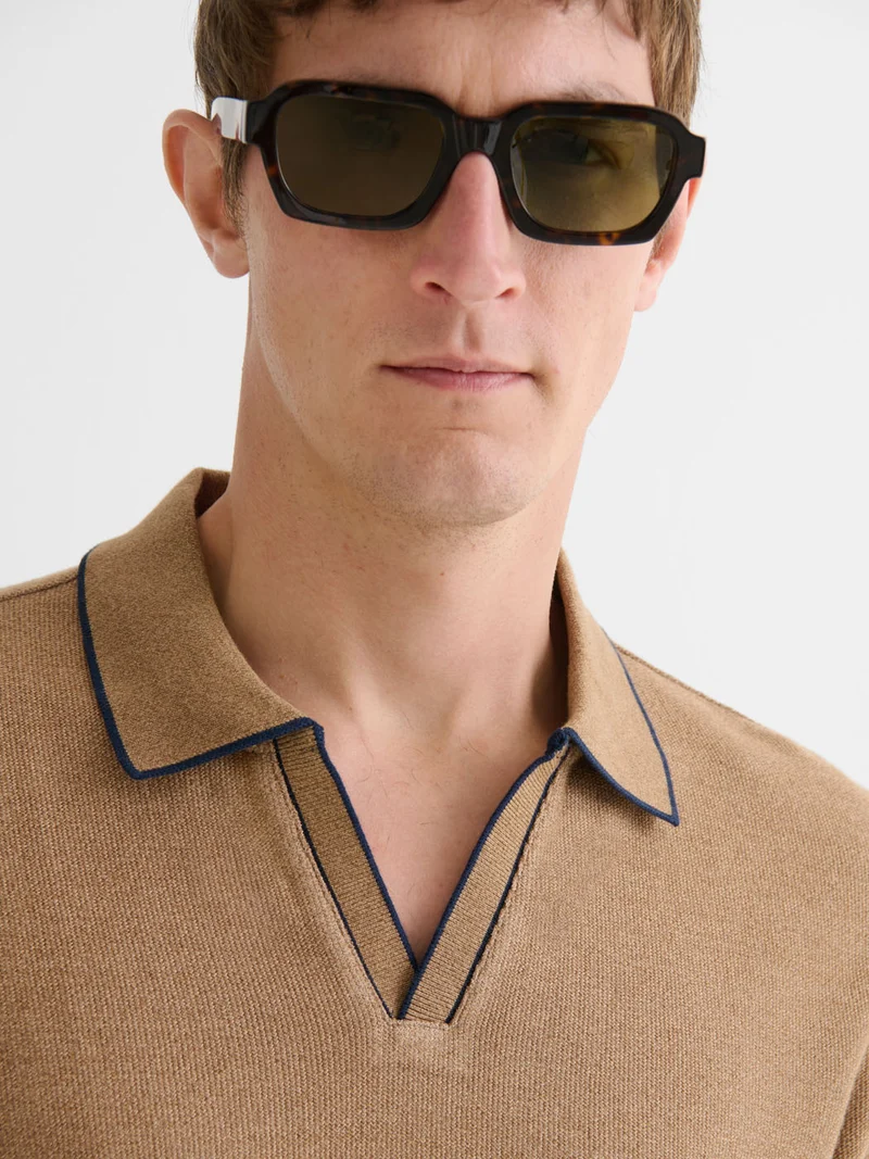 Polo col ouvert