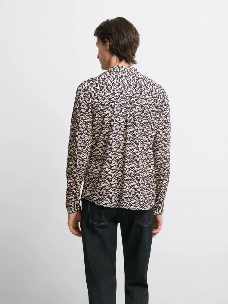 Chemise regular à motifs