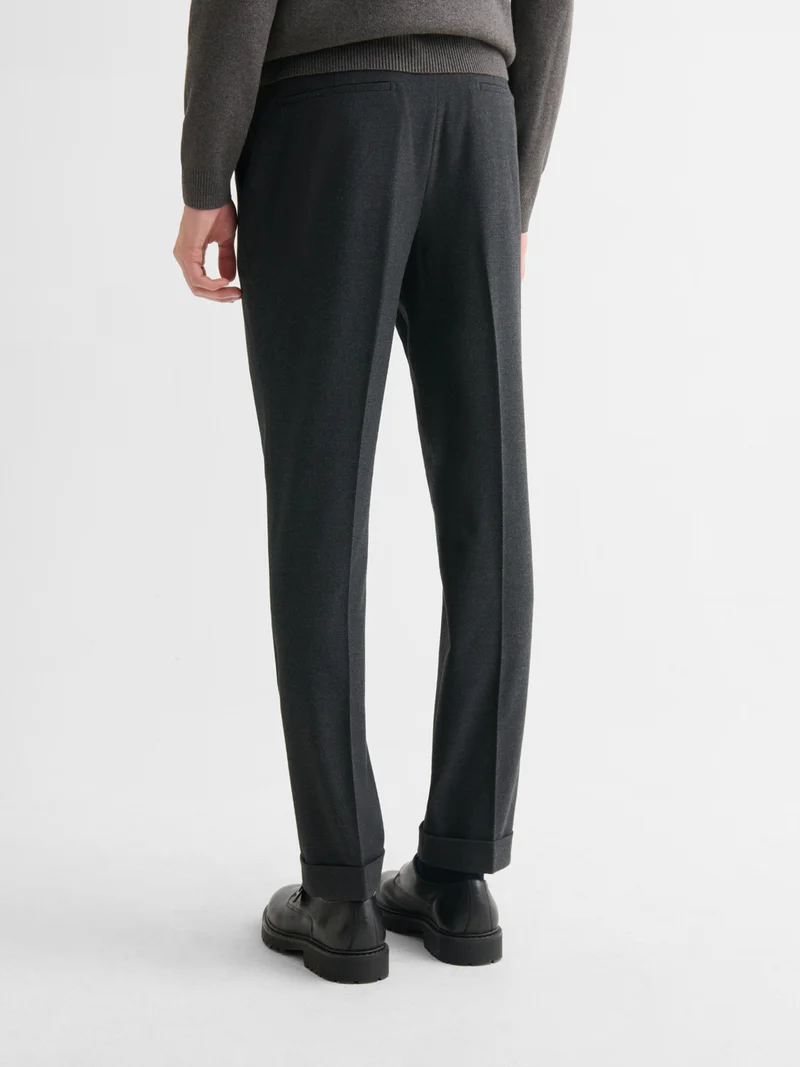 Pantalon de costume à pinces