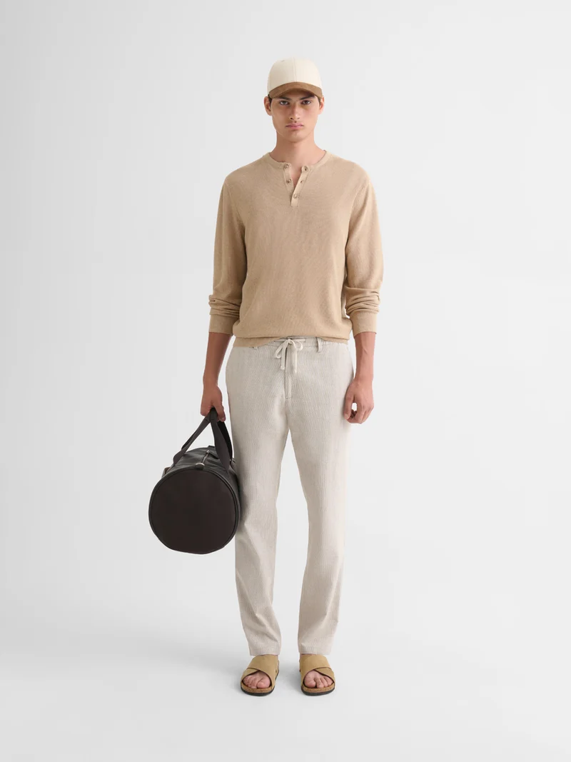 Chino slim en coton lin