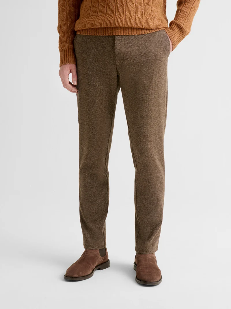 Pantalon slim à motif chevrons
