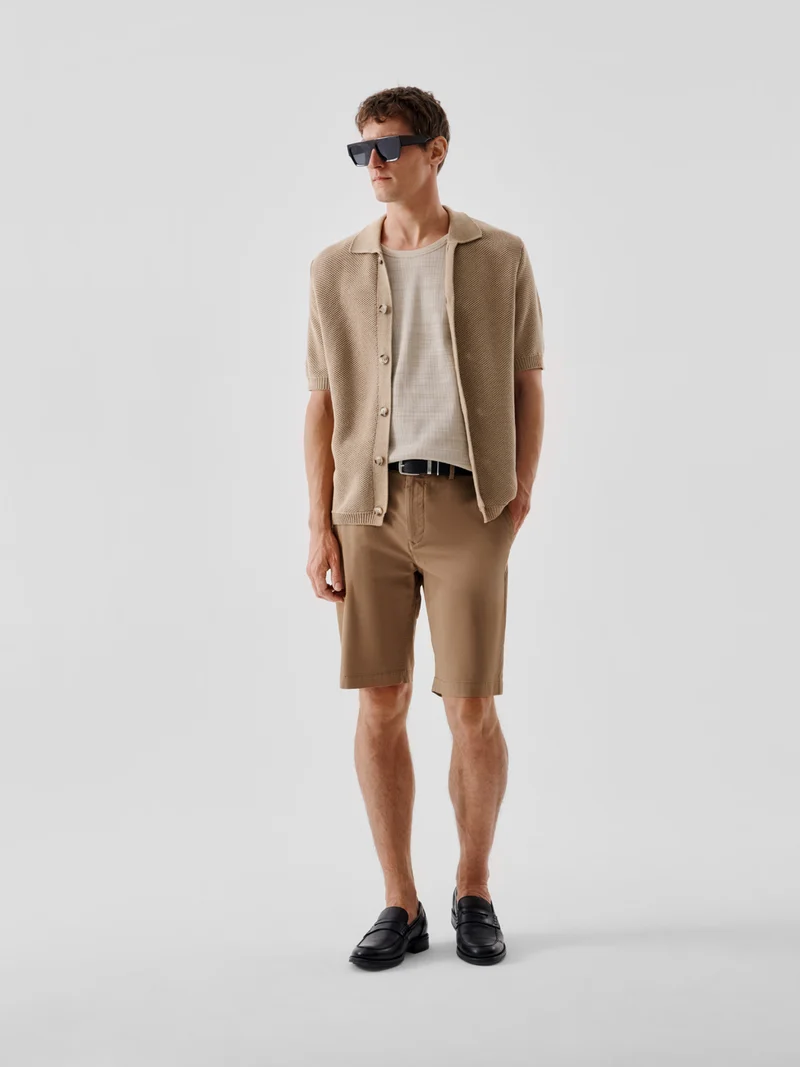 Chemise boutonnée jeux de points