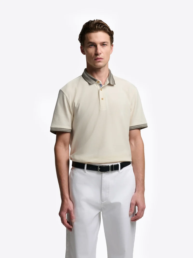 Polo boutonné gauffré