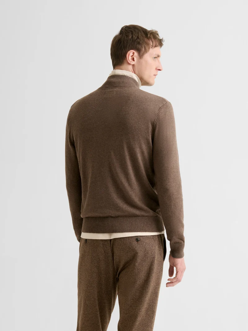 Pull col montant zip en coton cachemire