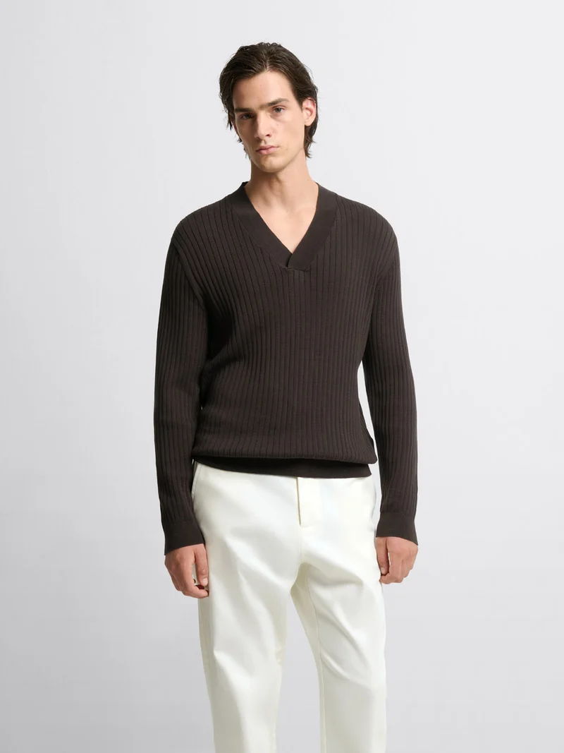 Pull col V en coton - L'atelier