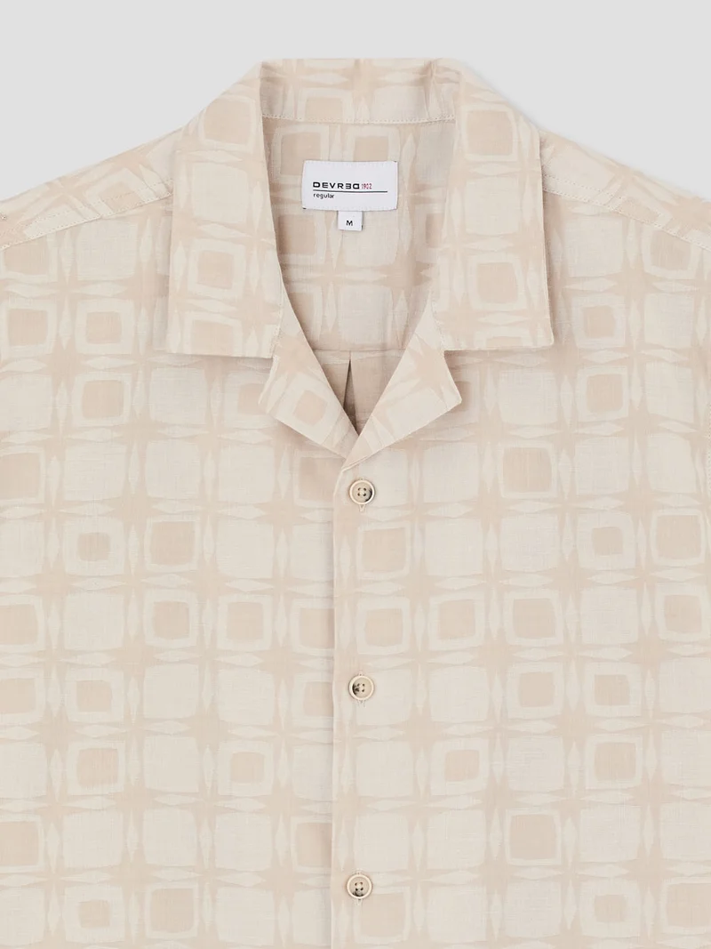 Chemise manches courtes regular à motifs